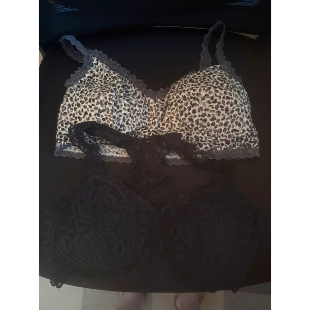 Maurice’s Bralettes-Lot of 6 EUC size Med